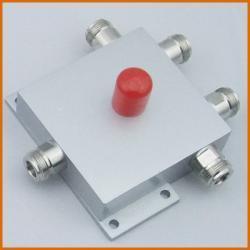 微帶功分器四功分器（800-2500MHz） 廠家生產(chǎn)供應的關(guān)鍵傳輸組件